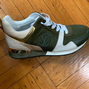 Louis Vuitton Run Away leather Trainers